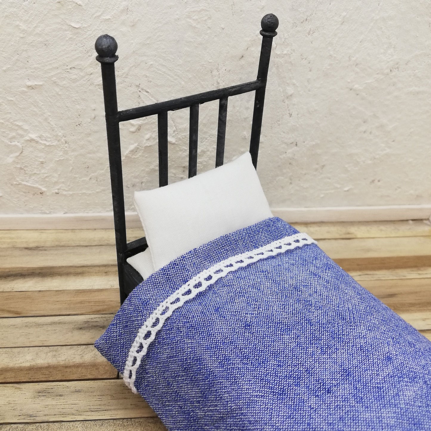 Pitsi, valkoinen, 8mm