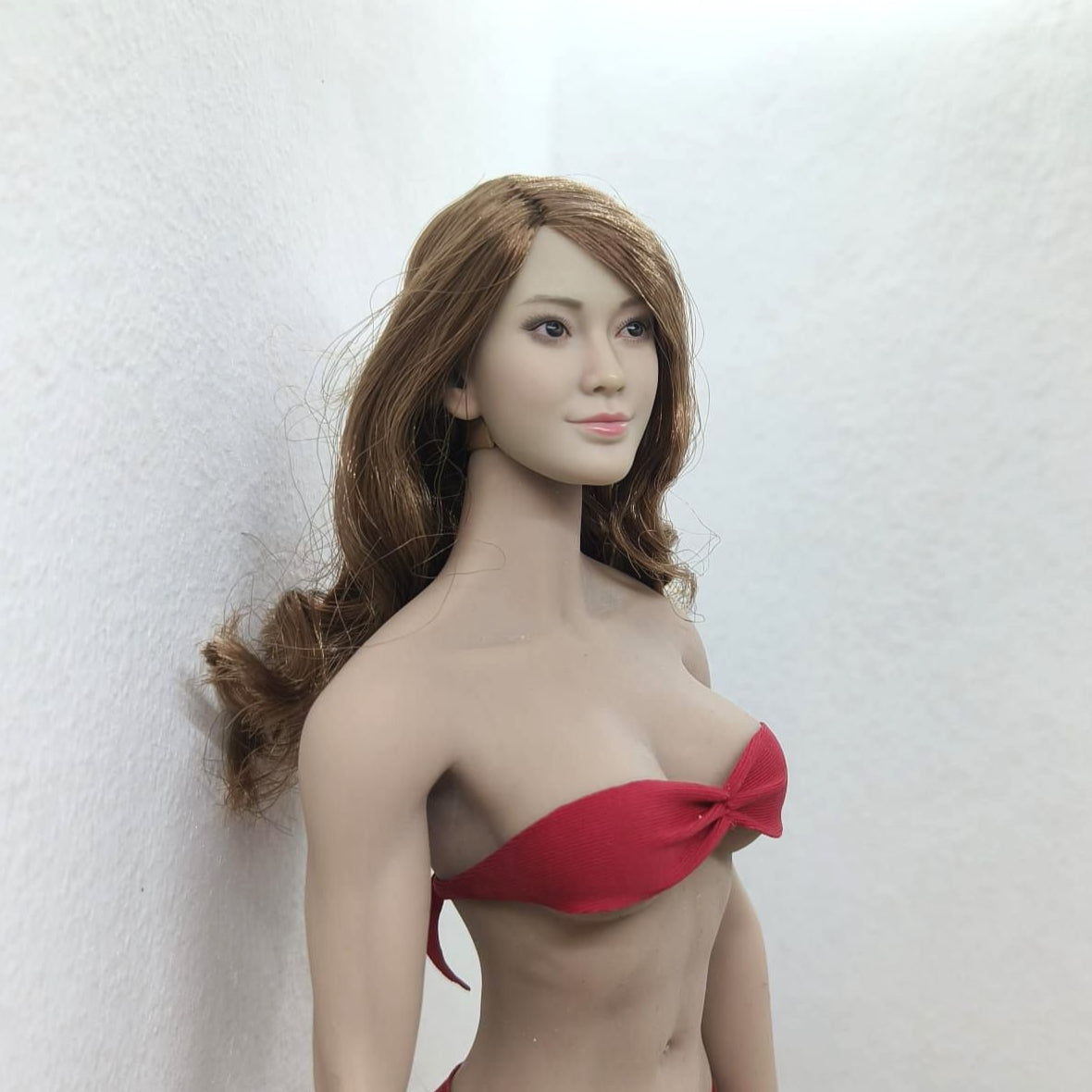 Fanny, 1:6 naisten pää