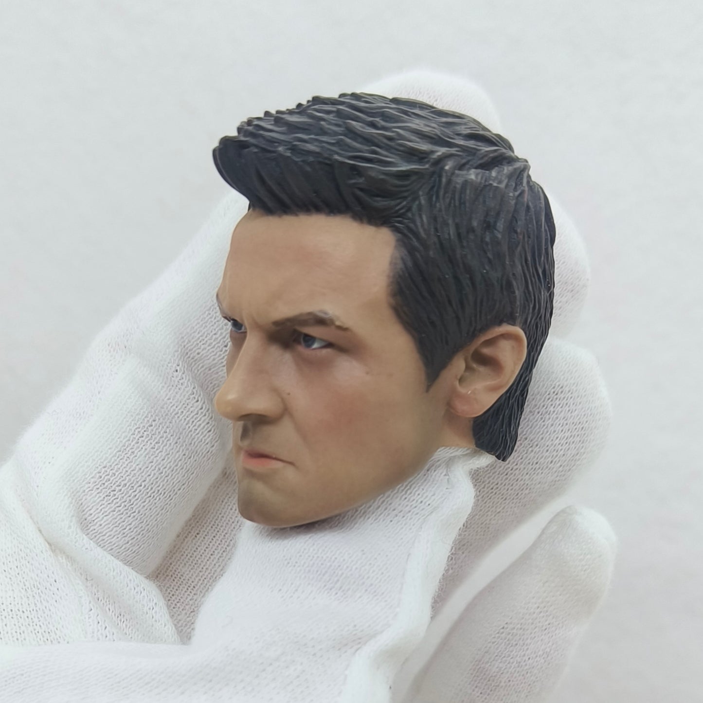 Jeremy, 1:6 miesten pää