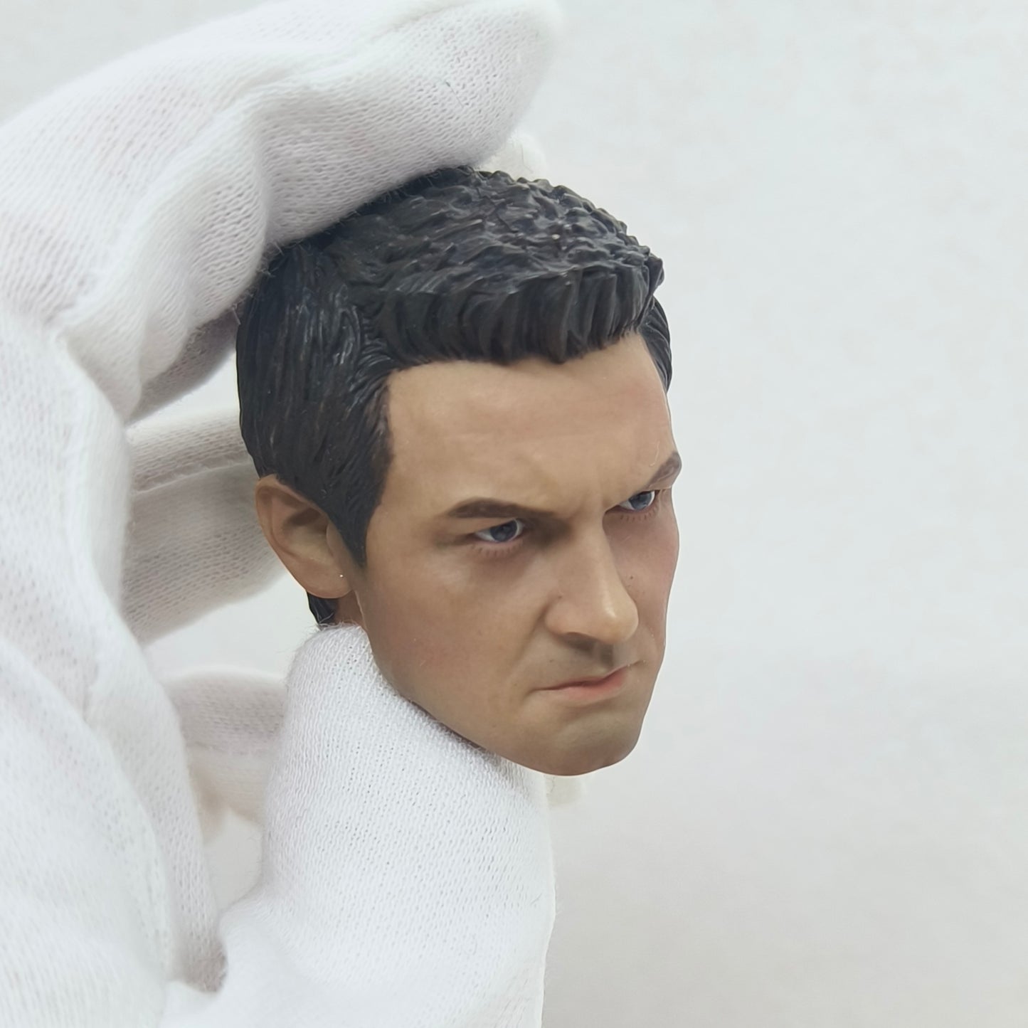 Jeremy, 1:6 miesten pää