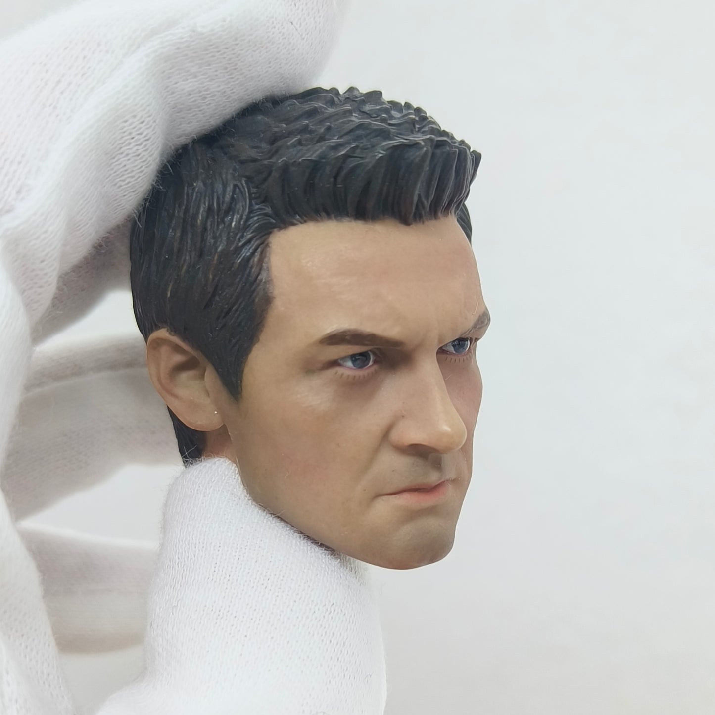 Jeremy, 1:6 miesten pää
