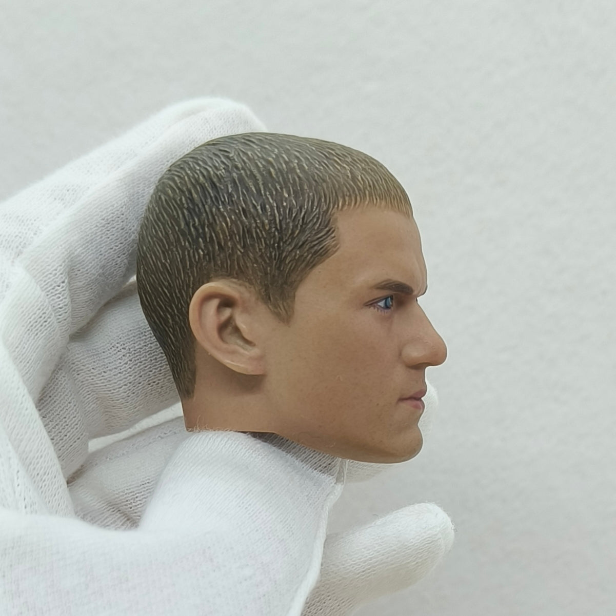 Miller, 1:6 miesten pää