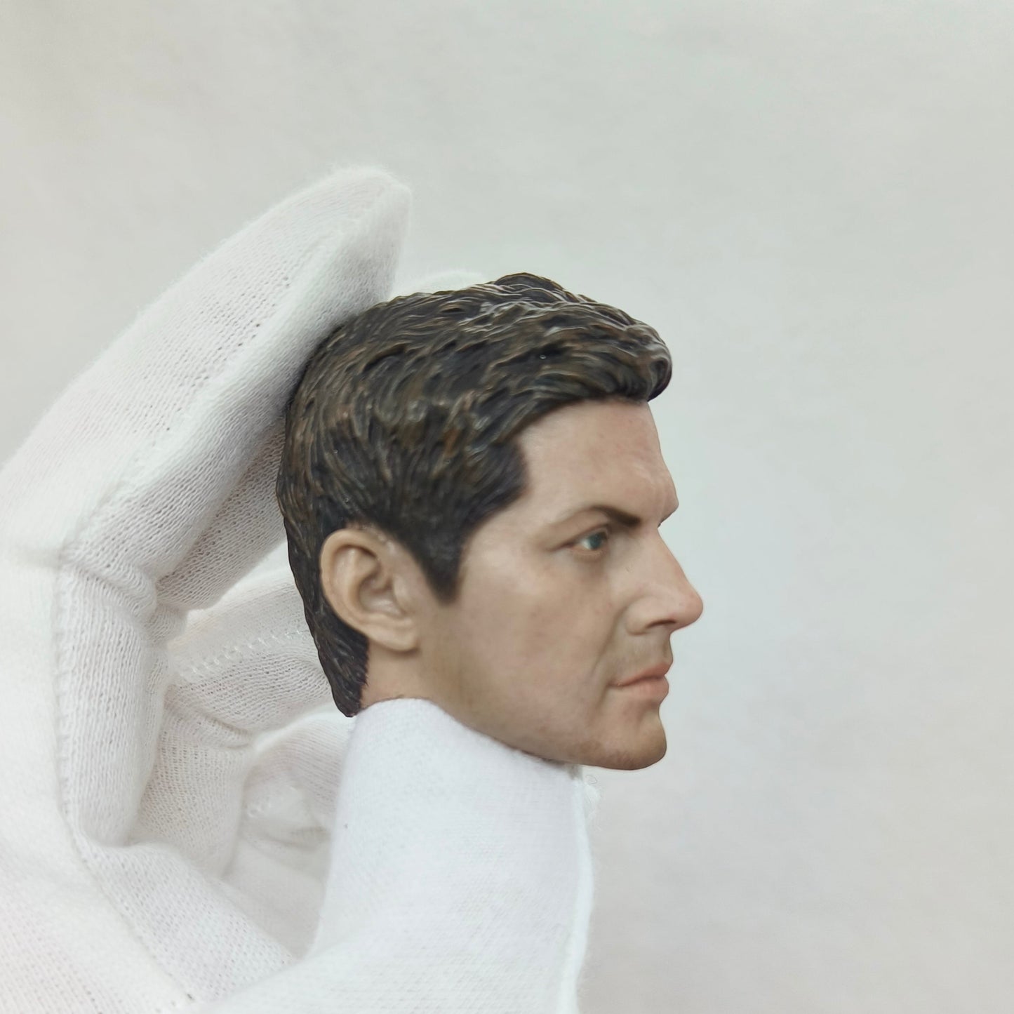 Paul, 1:6 miesten pää