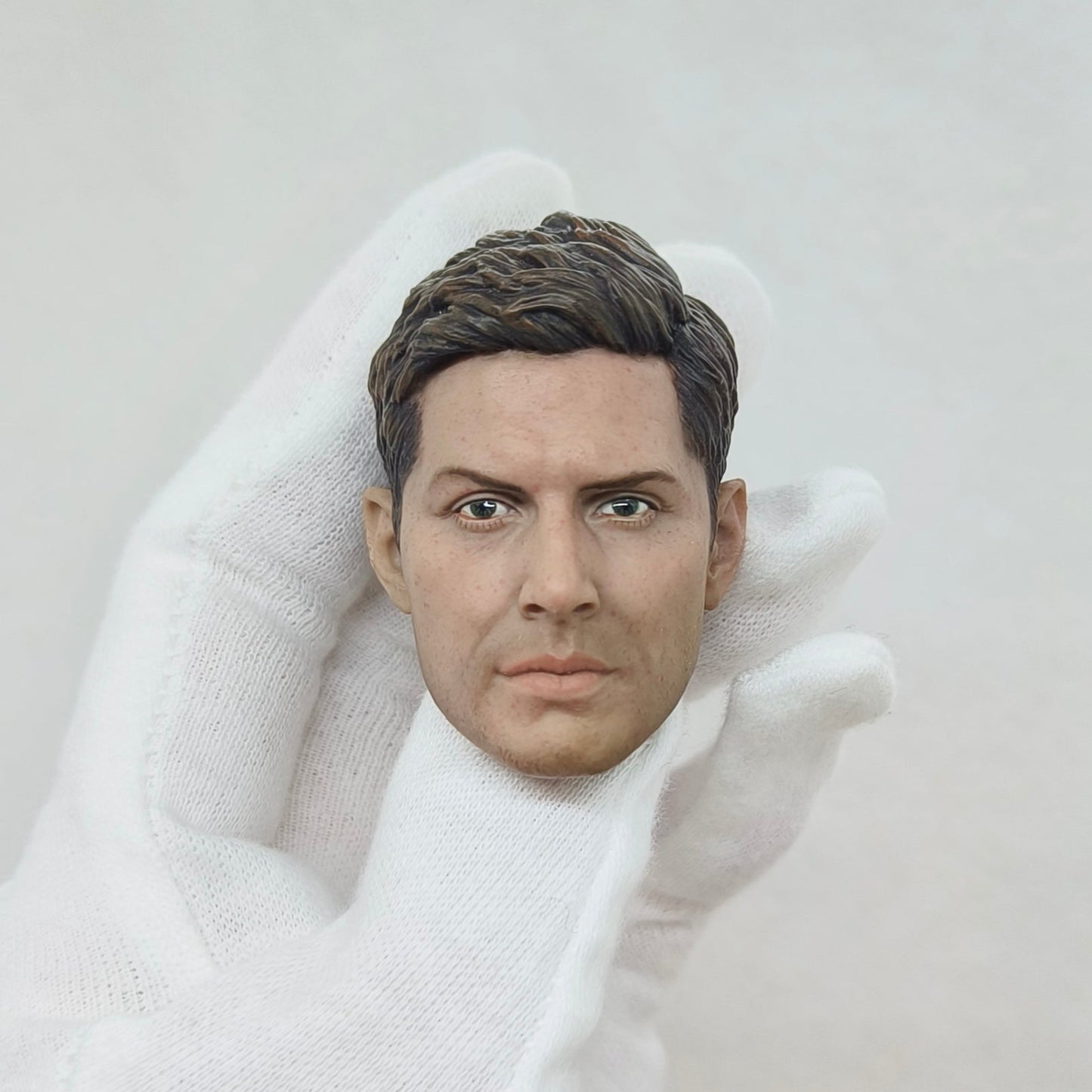 Paul, 1:6 miesten pää