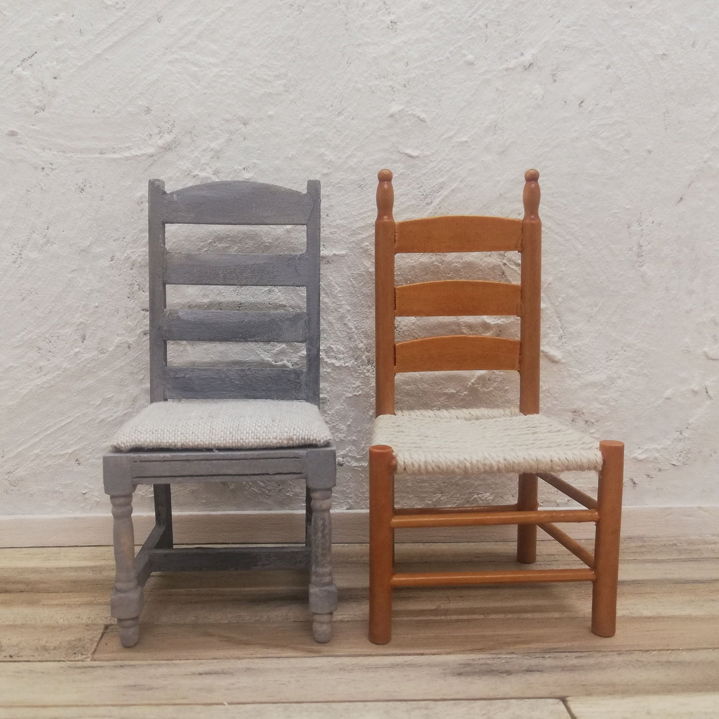 Rustic chair, 1:12