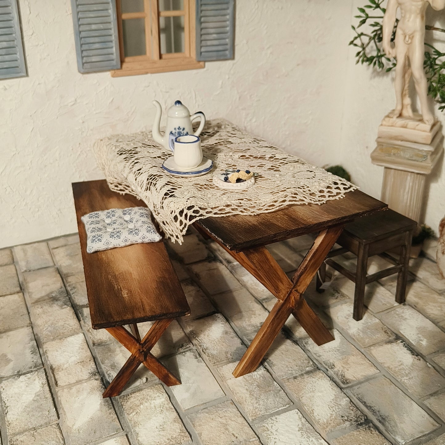Robuste -pöytä, 1:12 KIT