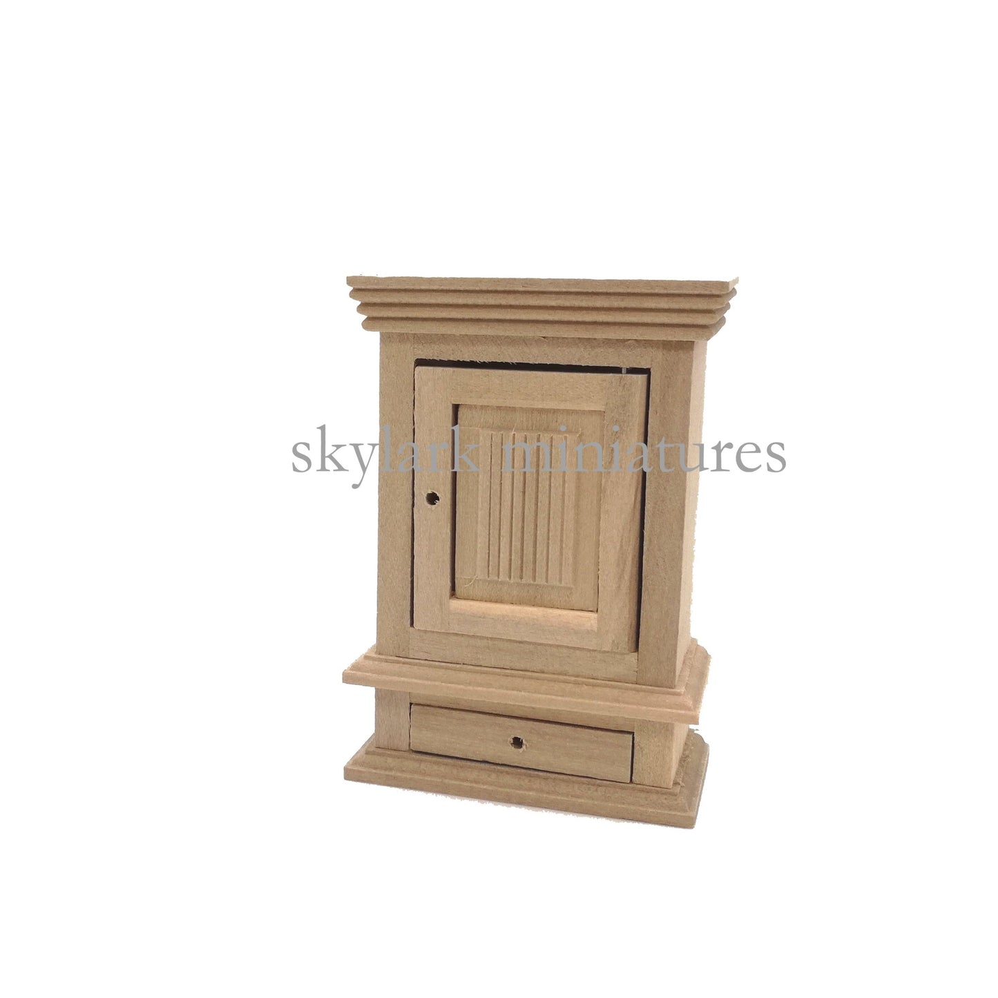 Isännän kaappi, 1:12