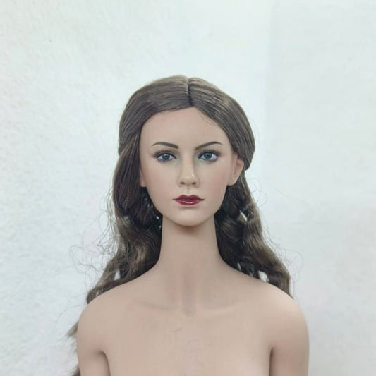 Patricia, 1:6 naisten pää
