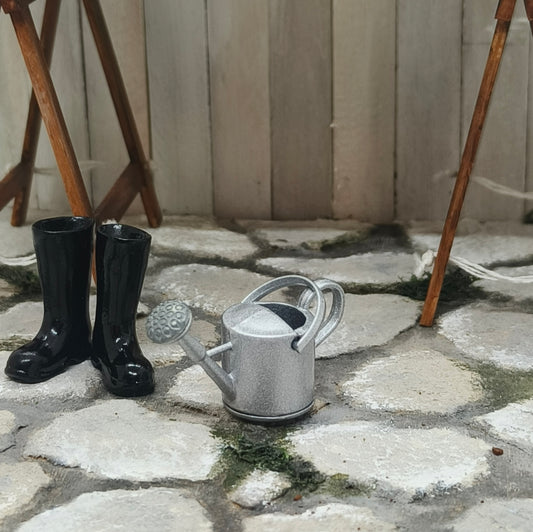 Kastelukannu, harmaa