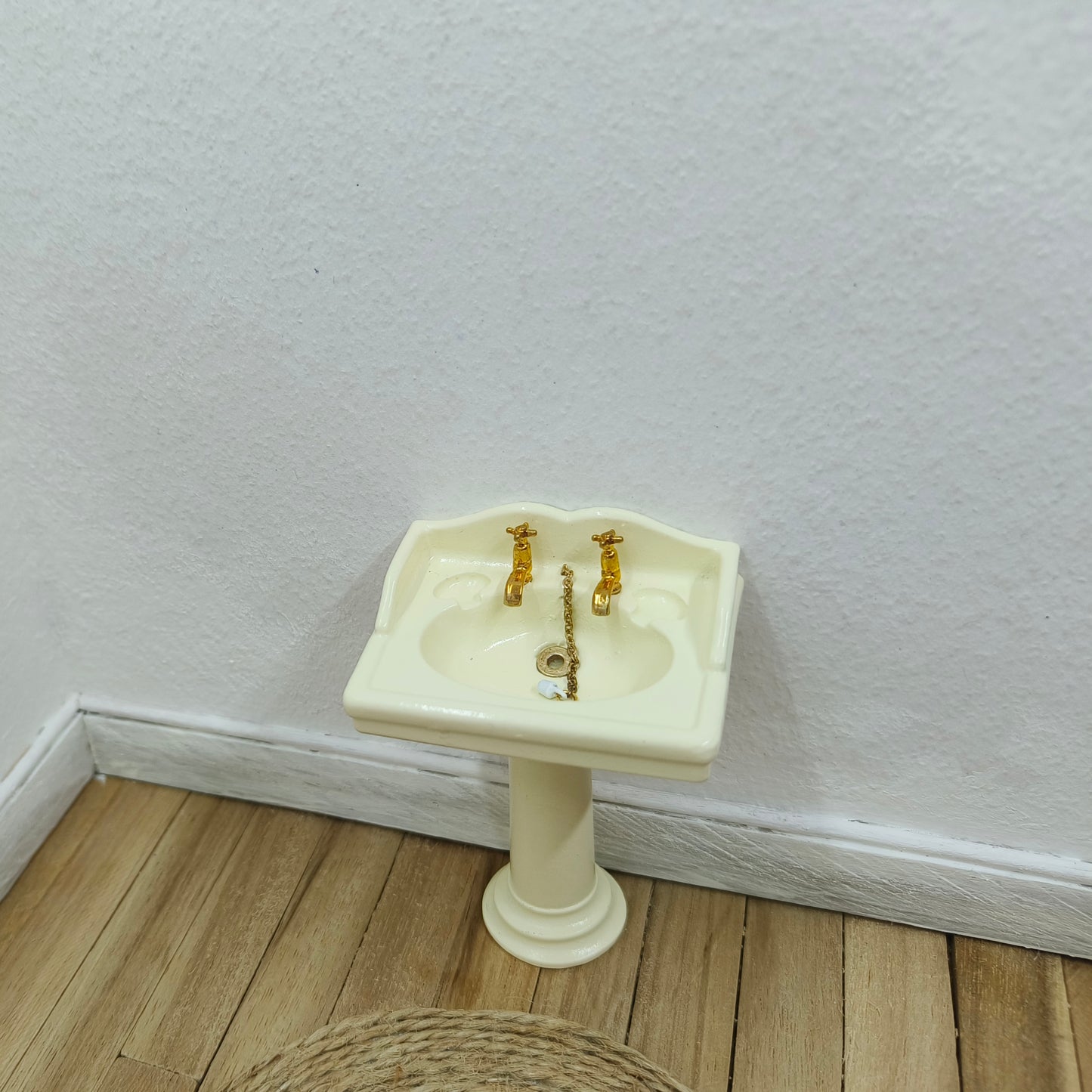 Käsienpesuallas vintage, 1:12