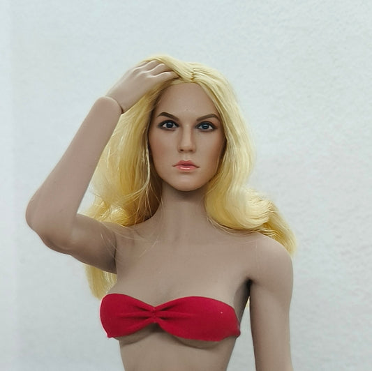 Aurelie, 1:6 naisten pää