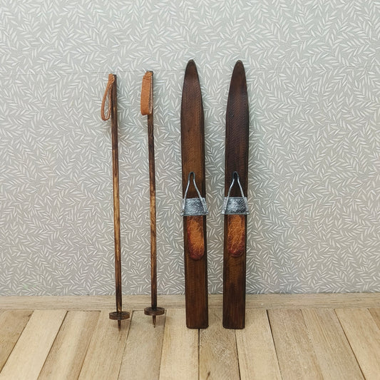 Sukset ja sauvat, 1:12