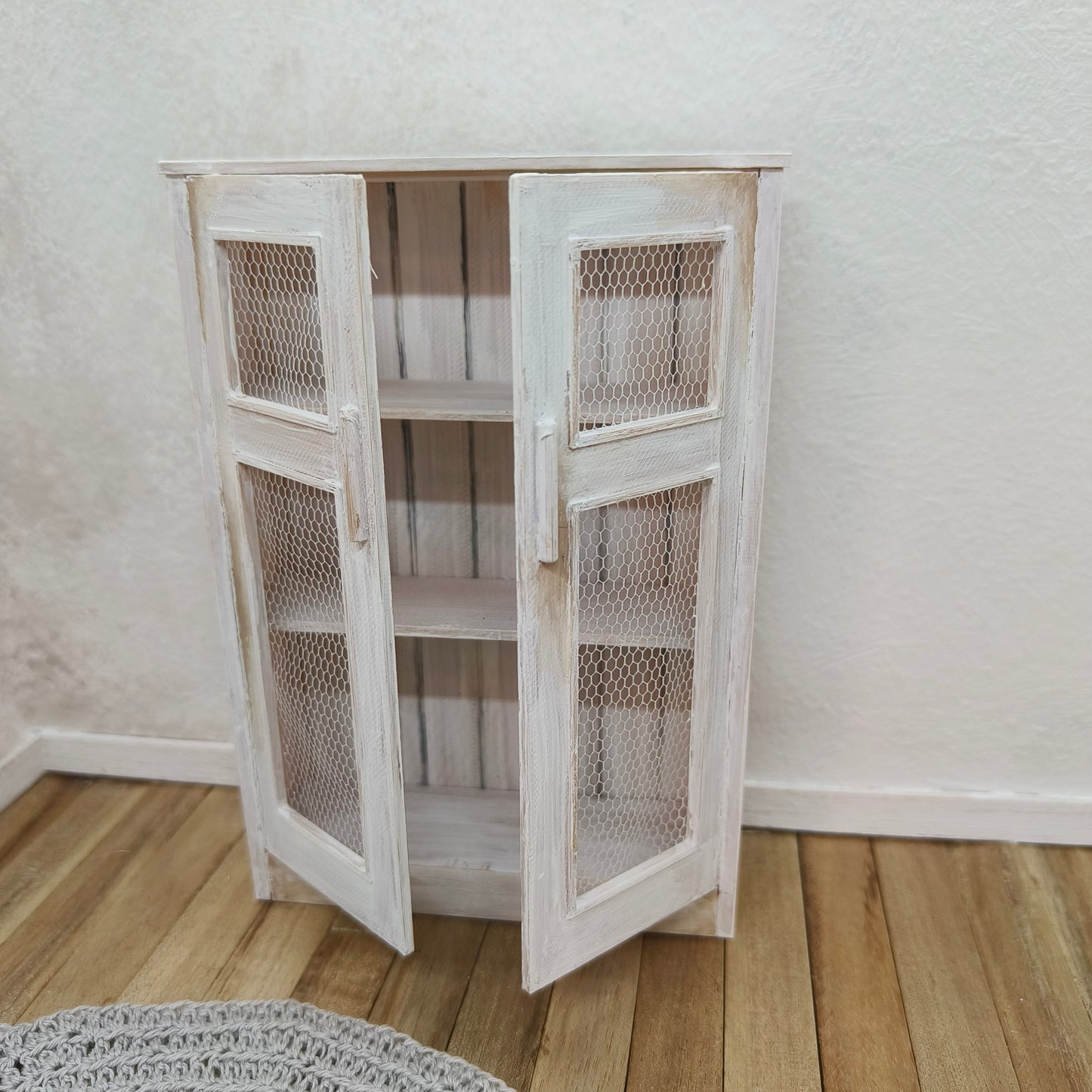 Country -kaappi, 1:12 KIT