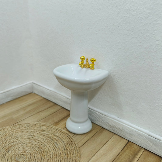 Käsienpesuallas valkoinen posliini, 1:12